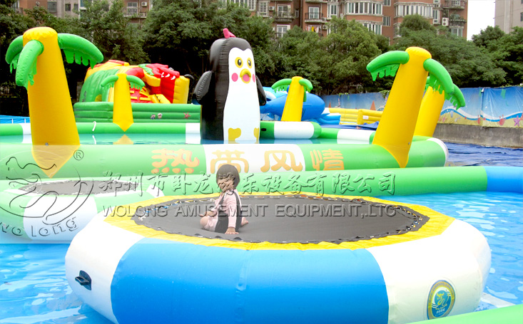 水上跳床趣味水上漂浮物夏季嬉水池休閑游樂設備