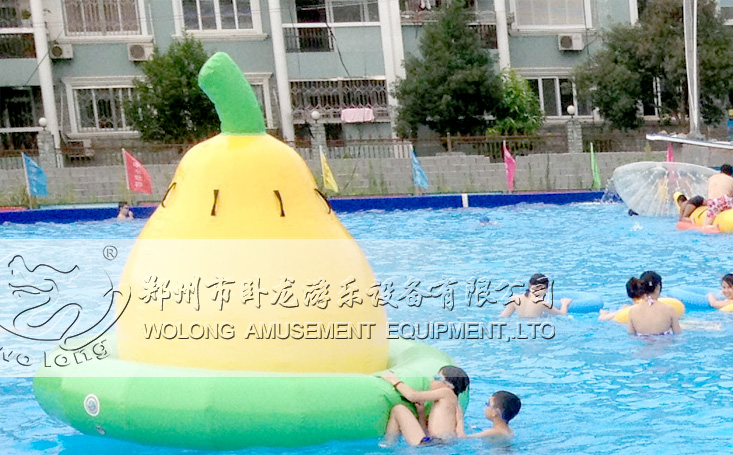 梨陀螺水上趣味休閑漂浮物水樂園水池游樂設施