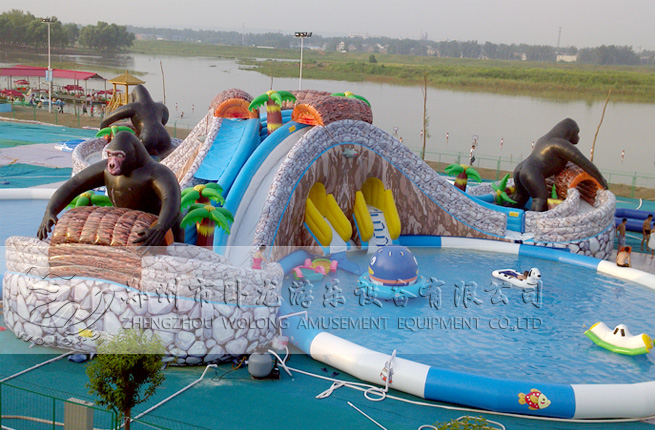 叢林探險(xiǎn)大猩猩主題樂園大型充氣水滑梯夏季水樂園主打產(chǎn)品