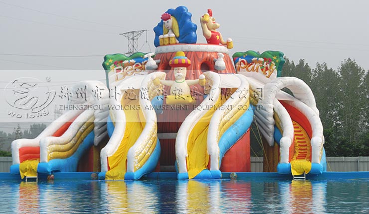 啤酒水滑梯清爽一夏啤酒創(chuàng)意造型水樂園趣味充氣水滑梯